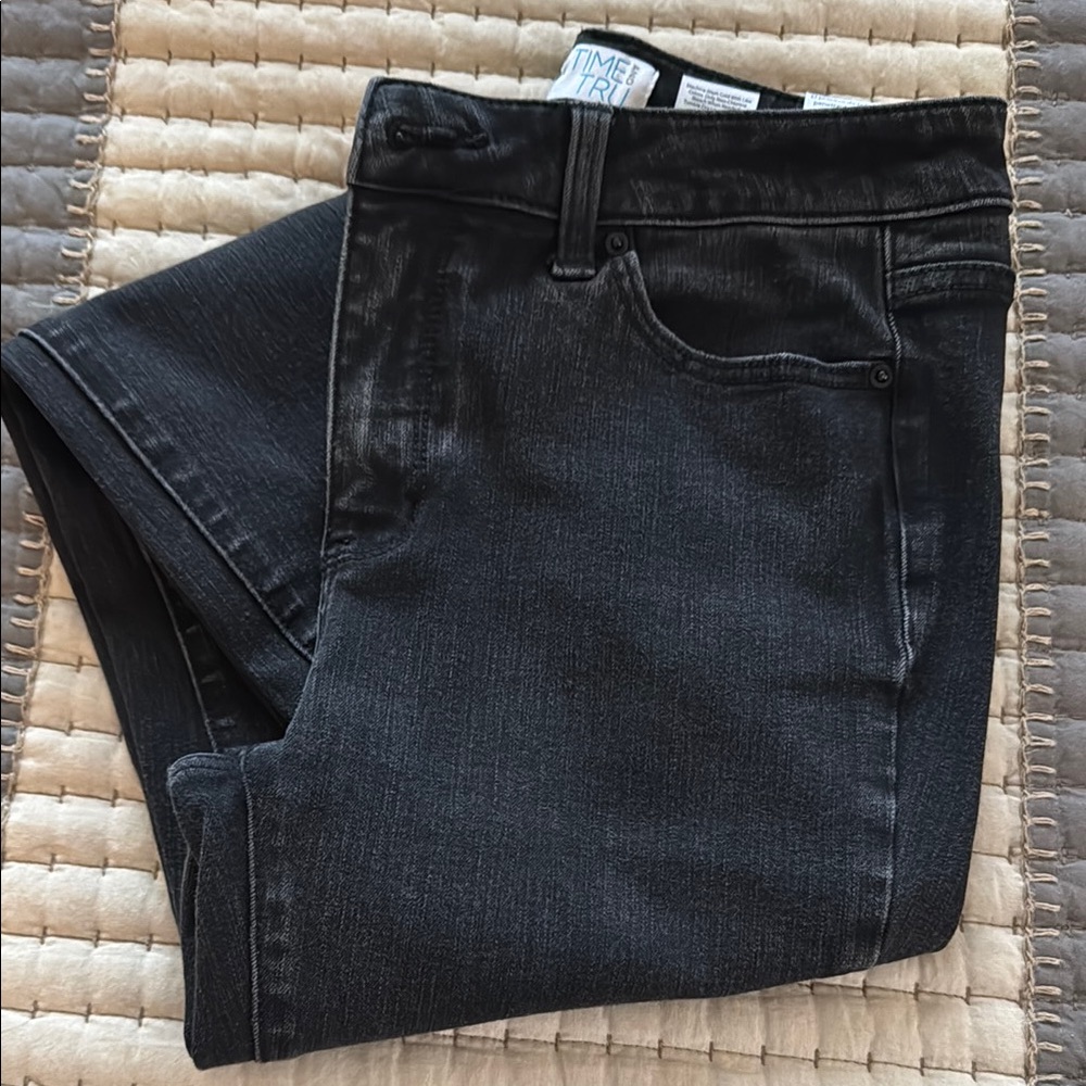 Time and Tru Women's Skinny Jeans - Black